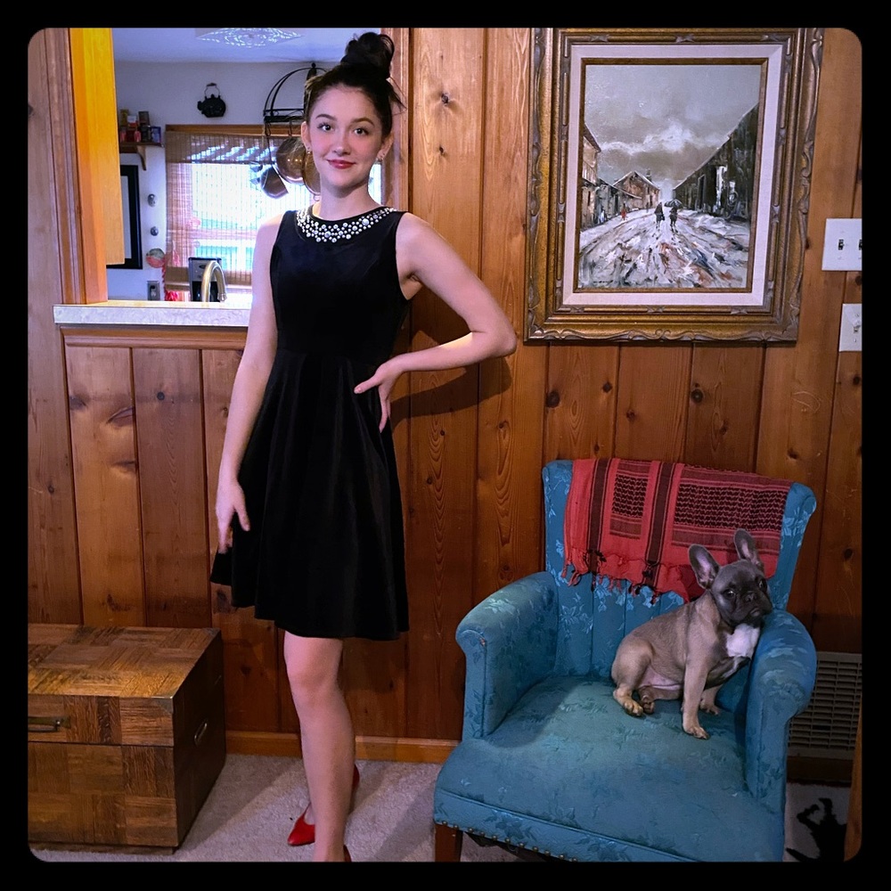 *SOLD* Disney beautiful black velvet dress